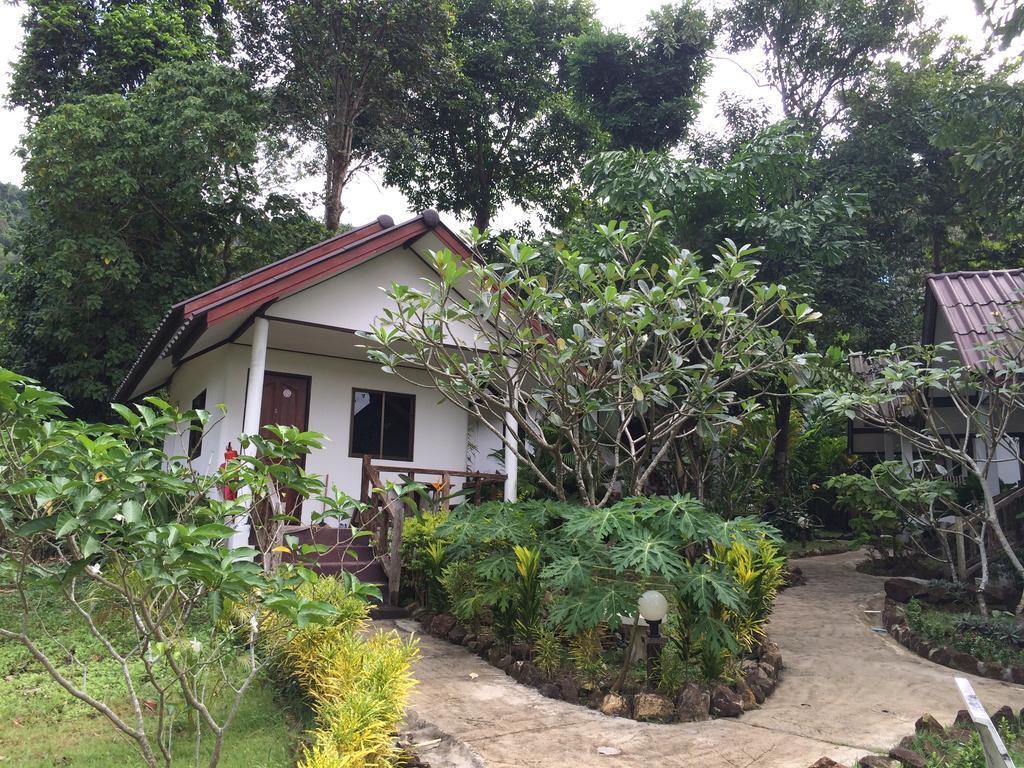 Baansanook Resort & Swimming Pool เกาะช้าง ห้อง รูปภาพ