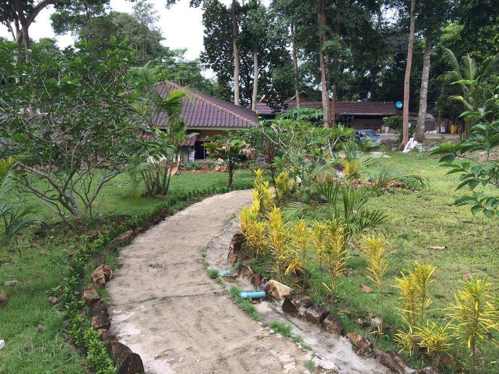 Baansanook Resort & Swimming Pool เกาะช้าง ภายนอก รูปภาพ