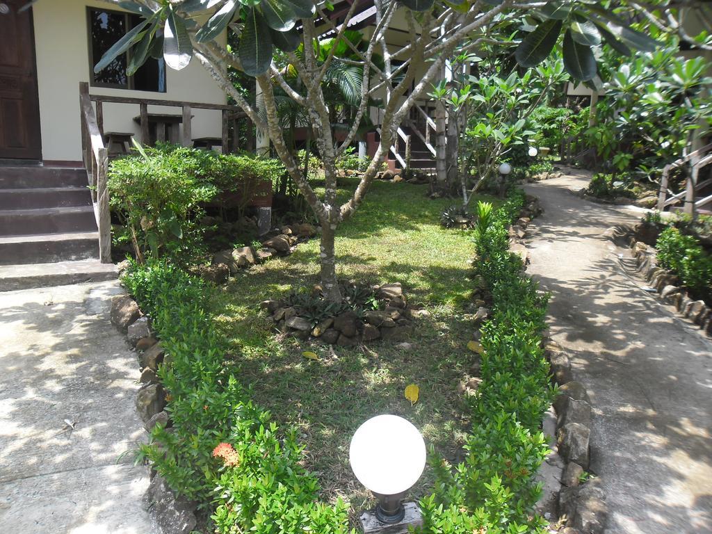 Baansanook Resort & Swimming Pool เกาะช้าง ภายนอก รูปภาพ